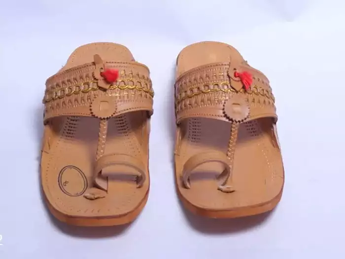 Guide To Buying Kolhapuri Chappal For Men - Fashion Bombay