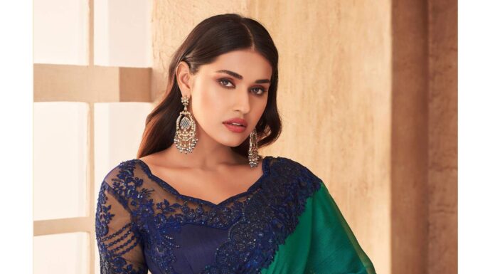 Mix and Match: How to Pair a Half Saree with Different Blouses for Multiple Looks Mix and Match: How to Pair a Half Saree with Different Blouses for Multiple Looks