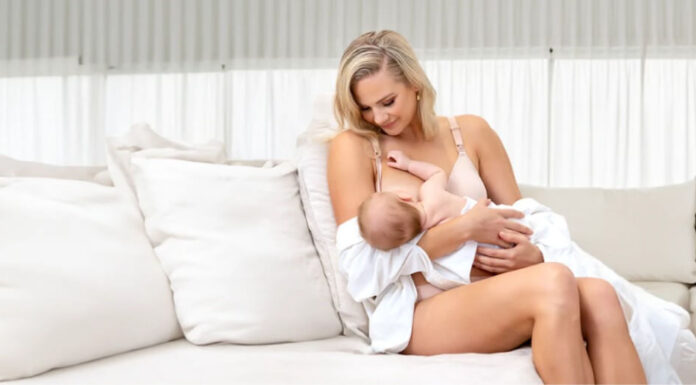 Will My Breasts Sag if I Don’t Wear a Bra During Breastfeeding? Will My Breasts Sag if I Don't Wear a Bra During Breastfeeding?